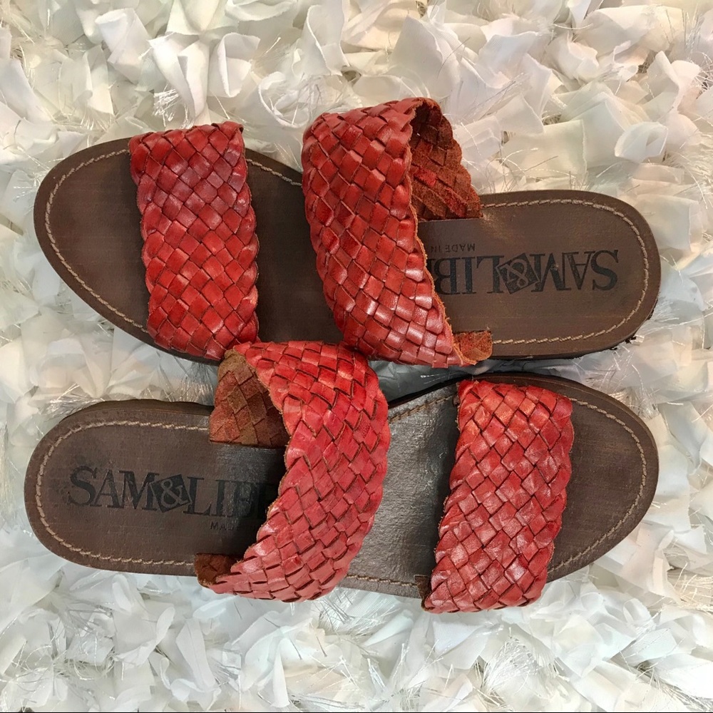 VINTAGE red leather sandals. Size 6. Sam & Libby.